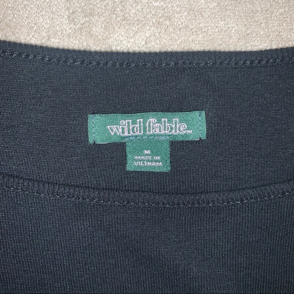 Wild Fable Black Long Sleeve Crop Top Lettuce Hem Medium - Picture 2 of 6